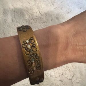 Elegant Gold-Tone Bracelet